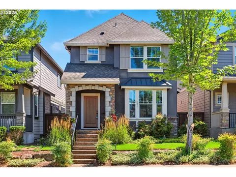 268 SW 204th Ter, Beaverton, OR 97006