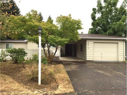 3015 Stapp Dr, Eugene, OR 97401 photo 1