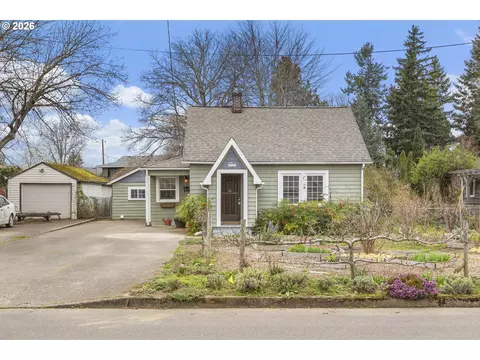 Exterior - 765 NW Angeline Ave, Gresham, OR 97030 photo 3 of 13