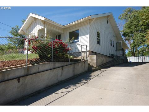 819 SE 3rd St, Pendleton, OR 97801 photo 1