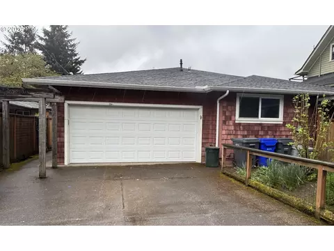606 SE 73rd Ave, Portland, OR 97215