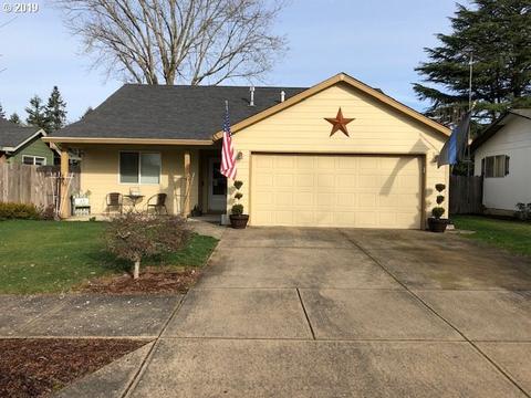 103 E 9th St, Newberg, OR 97132 photo 1