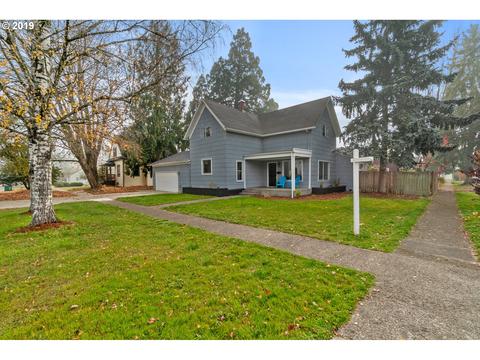 902 E 6th St, Newberg, OR 97132 photo 1