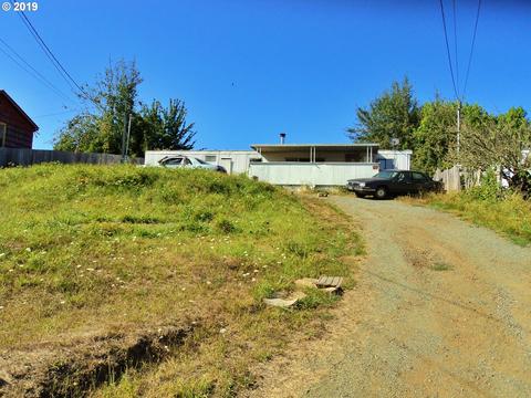 1847 E Cedar, Myrtle Point, OR 97458 photo 1