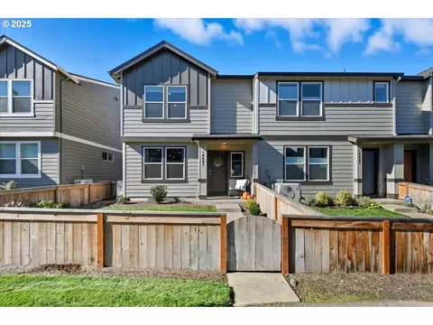 10603 NE 120th Pl, Vancouver, WA 98662
