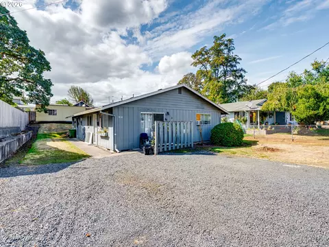 357 N 1st St, Saint Helens, OR 97051