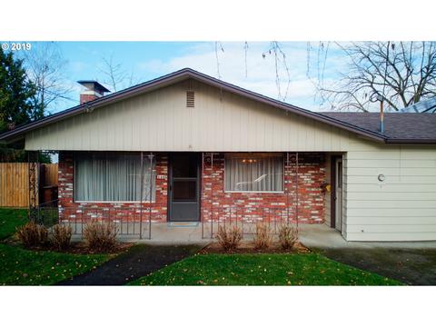 140 E Clarendon St, Gladstone, OR 97027 photo 1