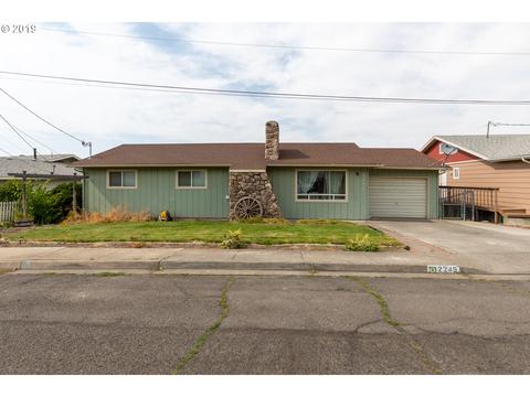 2245 SW Ladow Ave, Pendleton, OR 97801 photo 1