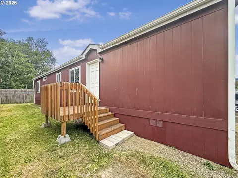 300 SE Goodnight Ave #50, Corvallis, OR 97333