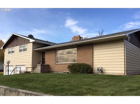 305 NW Ingram Ln, Pendleton, OR 97801 photo 1