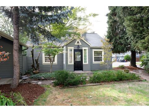 1690 Gilham Rd, Eugene, OR 97401 photo 1