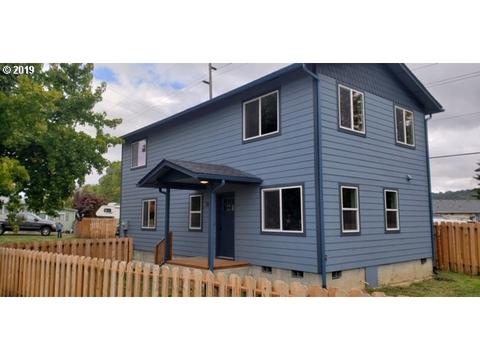 1458 E Central Ave, Sutherlin, OR 97479 photo 1