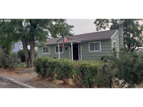 717 SE 6th St, Pendleton, OR 97801 photo 1
