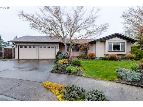 2324 9th St, Springfield, OR 97477 photo 1