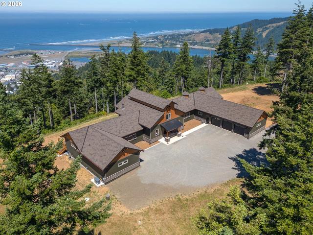 94840 Grizzly Mountain Roa, Gold Beach, OR 97444