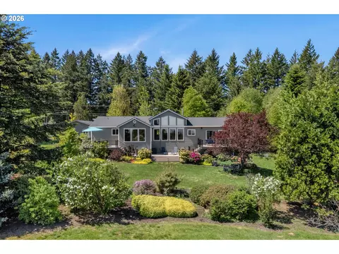17730 NE Sunrise Peaks Ln, Hillsboro, OR 97123
