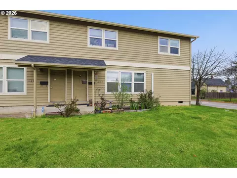 Exterior - 623 W 18th Ave, Eugene, OR 97402 photo 5 of 7