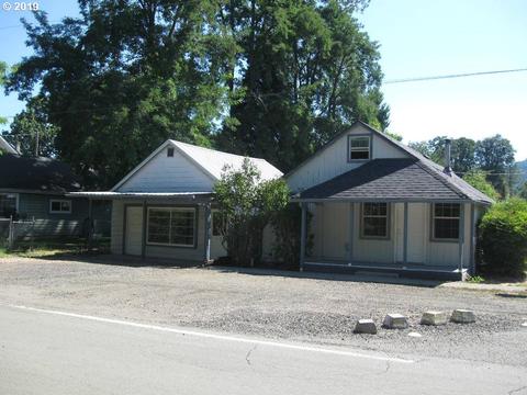381 Glide Loop Dr, Glide, OR 97443 photo 1