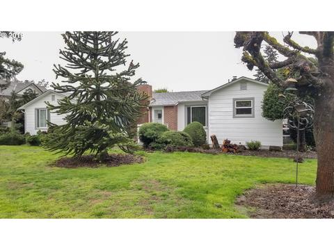 120 First St, Dillard, OR 97432 photo 1