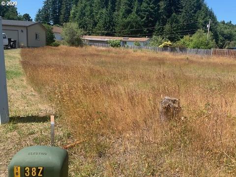 950 Cedar Loop, Lakeside, OR 97449 photo 1