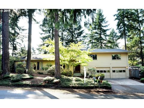 3160 Agate St, Eugene, OR 97405 photo 1