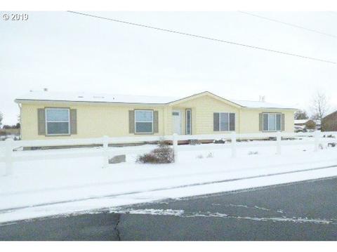 947 Barton Loop, Umatilla, OR 97882 photo 1