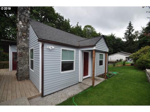 515 W 3rd St, Rainier, OR 97048 photo 1