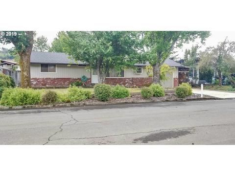 736 E First Ave, Sutherlin, OR 97479 photo 1