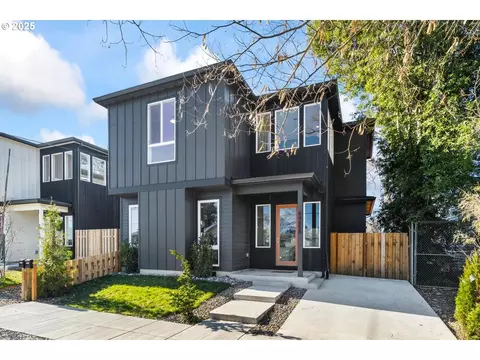 6465 SE 67th Ave, Portland, OR 97206