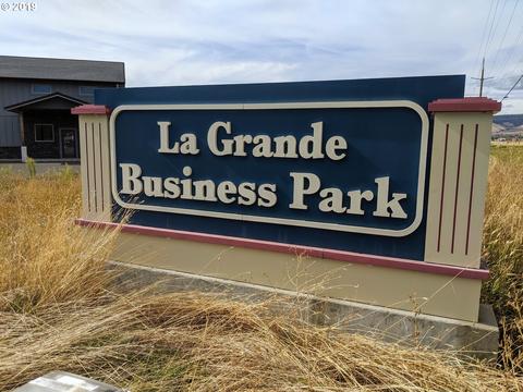 Blue Mountain Dr., La Grande, OR 97850