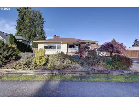 4318 NE 39th St, Vancouver, WA 98661
