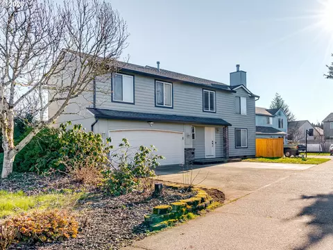 8703 NE 156th Ave, Vancouver, WA 98682