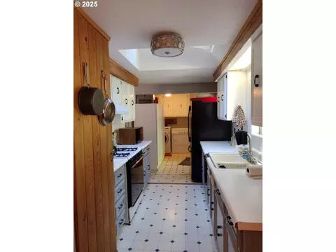 70 Appleton Rd, Appleton, WA 98602 photo 4