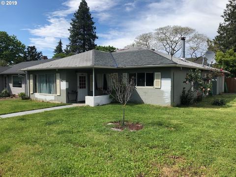 323 E 3rd St, Molalla, OR 97038 photo 1