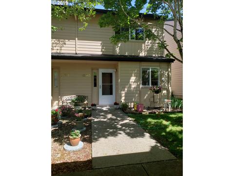 1590 Fetters Loop, Eugene, OR 97402 photo 1