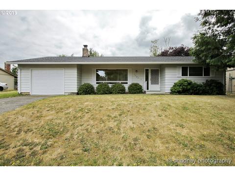 1582 NE Hacienda Ave, Gresham, OR 97030 photo 1