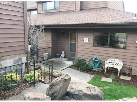1032 NW 12th St #A, Pendleton, OR 97801 photo 1