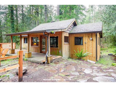 27102 E Marion Rd, Rhododendron, OR 97049 photo 1