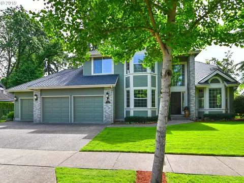 855 Fairway View Dr, Eugene, OR 97401 photo 1