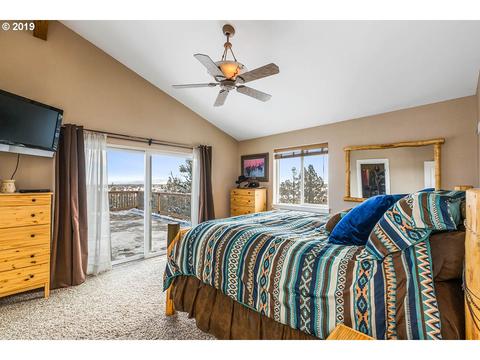 65130 76th St, Bend, OR 97701 photo 1