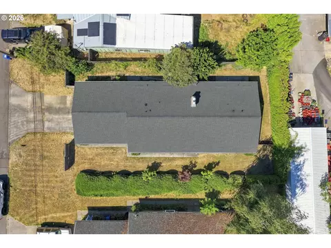 View/Area - 880 NW Florence Ave, Gresham, OR 97030 photo 3 of 5