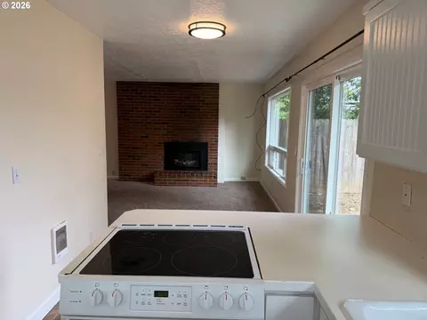 Living - 880 NW Florence Ave, Gresham, OR 97030 photo 3 of 3