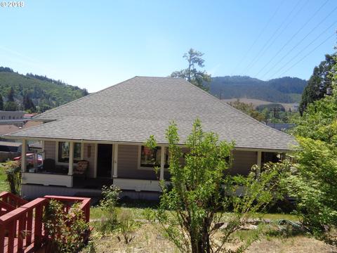 378 N Third St, Drain, OR 97435 photo 1
