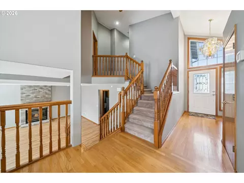 Entry Way - 4396 SE 1st Ter, Gresham, OR 97080 photo 1 of 1
