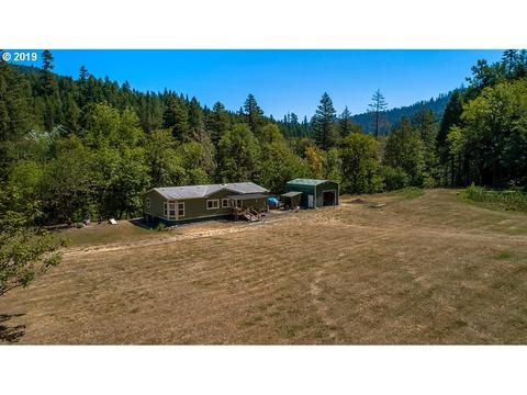 608 Goodreau Ln, Glide, OR 97443 photo 1