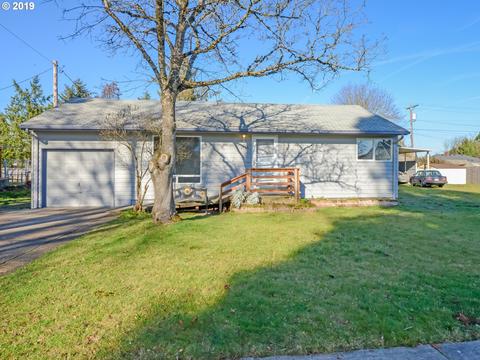 1486 A St, Springfield, OR 97477 photo 1