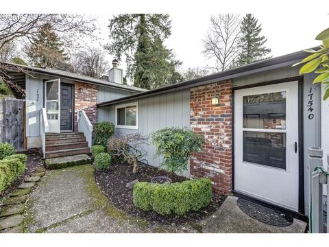 17540 Webster Rd, Gladstone, OR 97027 photo 1