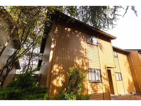 323 S 40th Pl, Springfield, OR 97478 photo 1