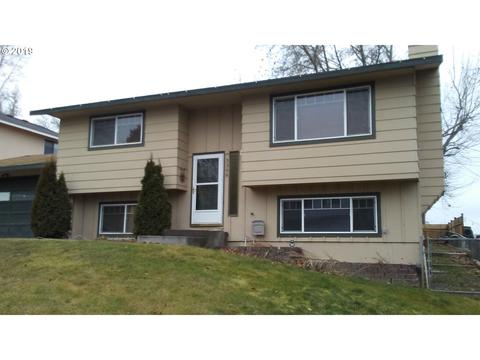 3308 SW Ladow Ave, Pendleton, OR 97801 photo 1