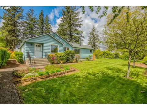 4715 SW Coronado St, Portland, OR 97219